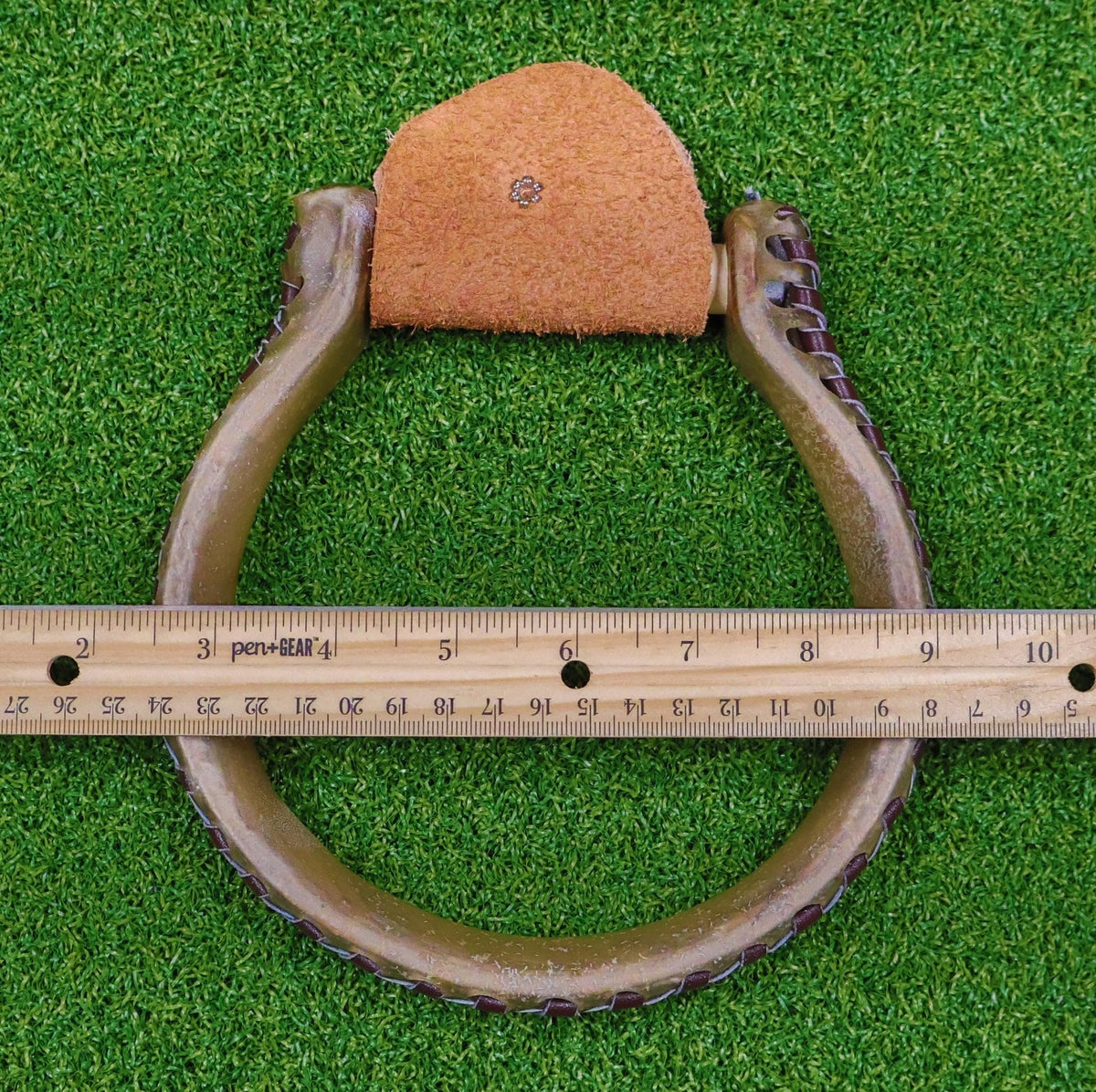 Oxbow Round Metal Western Stirrups J958601